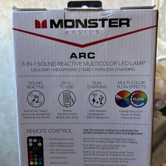 3-in-1 sound reactive multicolor LED LAMP+HEADPHONE STAND+WIRELESS CHARGER - Picture 4 of 7